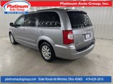 Used 2015 Chrysler Town & Country Touring w/ Driver Convenience Group image 3