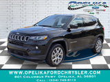 Used 2025 Jeep Compass Latitude image 2
