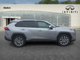 Used 2021 Toyota RAV4 XLE Premium image 3