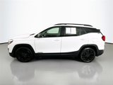 Used 2021 GMC Terrain SLT w/ Elevation Edition image 4