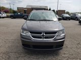 Used 2018 Dodge Journey SE image 2