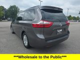 Used 2015 Toyota Sienna XLE image 5