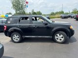 Used 2010 Ford Escape XLT image 4