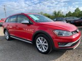 Used 2017 Volkswagen Golf Alltrack image 2