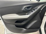 Certified 2022 Chevrolet Trax LT w/ LT Convenience Package image 4