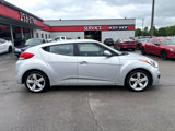 Used 2014 Hyundai Veloster image 2