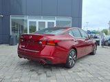 Used 2021 Nissan Altima 2.5 SV w/ SV Premium Package image 3