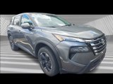 Used 2024 Nissan Rogue SV image 3