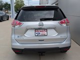 Used 2015 Nissan Rogue SV w/ SV Premium Package image 4