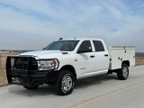 Used 2022 RAM 2500 Tradesman w/ Chrome Appearance Group image 2