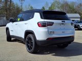 Certified 2022 Jeep Compass Latitude image 3