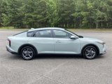 New 2025 Kia K4 LXS image 2