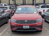 Used 2022 Volkswagen Tiguan SE image 2