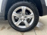 Used 2024 Jeep Compass Latitude w/ Altitude Special Edition image 4