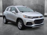 Used 2020 Chevrolet Trax LT w/ LT Convenience Package image 3