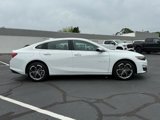 Used 2023 Chevrolet Malibu LT image 3