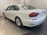 Used 2017 Volkswagen Passat 1.8T SE image 3