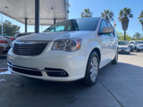 Used 2016 Chrysler Town & Country Touring image 2