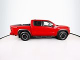 Used 2022 Nissan Frontier Pro-X image 2