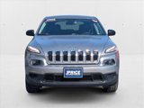 Used 2014 Jeep Cherokee Sport image 2