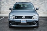 Used 2021 Volkswagen Tiguan SE R-Line image 2
