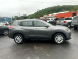 Used 2015 Nissan Rogue S image 4
