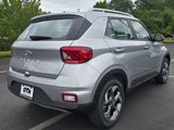New 2025 Hyundai Venue SEL image 4