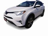 Used 2018 Toyota RAV4 XLE image 3