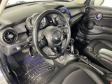 Used 2016 MINI Cooper 4-Door Hardtop image 5