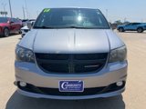Used 2018 Dodge Grand Caravan SE image 2