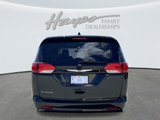 Used 2022 Chrysler Voyager LX image 4