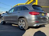 Used 2019 Mercedes-Benz GLC 300 4MATIC image 4
