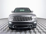 Used 2017 Jeep Grand Cherokee Overland image 2