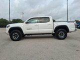Used 2020 Toyota Tacoma TRD Off-Road image 2