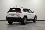 Used 2019 Jeep Cherokee Latitude Plus w/ Comfort/Convenience Group image 4