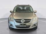 Used 2009 Volkswagen Tiguan SE image 2