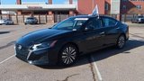 Used 2023 Nissan Altima 2.5 SV image 4