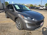Used 2022 Ford Escape SEL w/ Class II Trailer Tow Package image 3