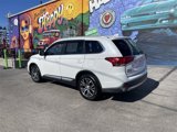 Used 2017 Mitsubishi Outlander GT image 3