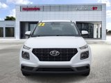 Used 2022 Hyundai Venue SE image 2