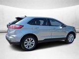 Used 2022 Ford Edge Titanium image 4