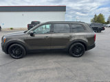 Used 2022 Kia Telluride EX w/ EX Premium Package image 3