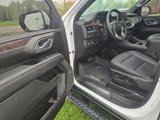 Used 2023 Chevrolet Suburban Z71 w/ Luxury Package image 6