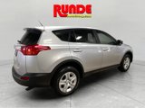 Used 2015 Toyota RAV4 LE image 4