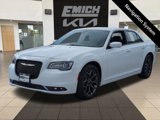 Used 2018 Chrysler 300 S image 3