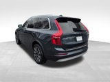 Used 2022 Volvo XC90 T5 Momentum w/ Climate Package image 3