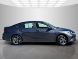 Used 2023 Kia Forte LXS image 3