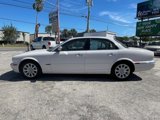 Used 2004 Jaguar XJ8 image 3