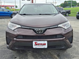 Used 2018 Toyota RAV4 LE image 3