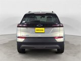 Certified 2023 Chevrolet Bolt EUV Premier image 4